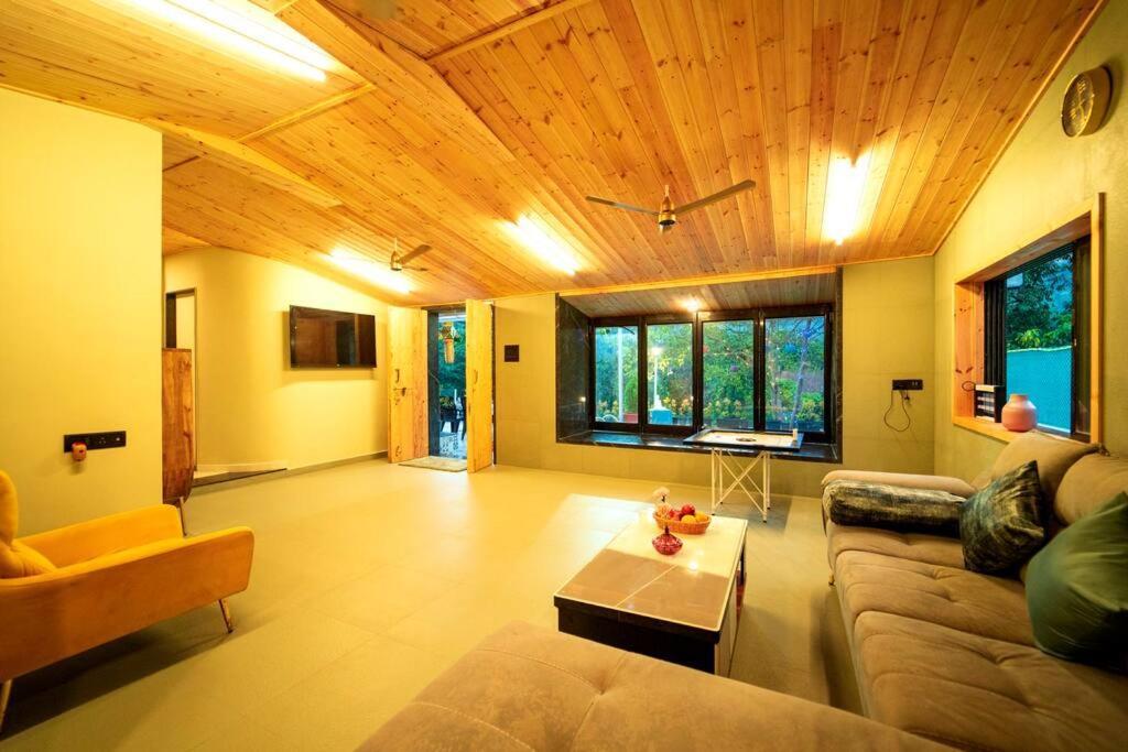 Spicy Mango Lakeside Abode - Luxurious Villa In Pawana Lonavala Esterno foto