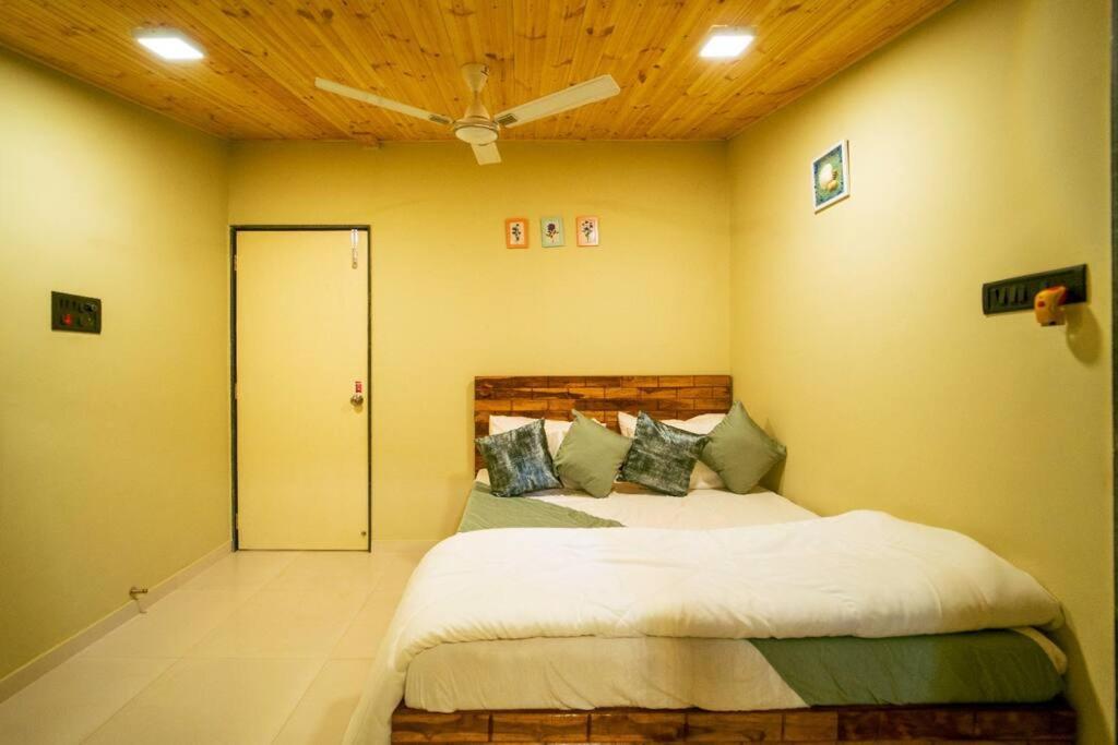 Spicy Mango Lakeside Abode - Luxurious Villa In Pawana Lonavala Esterno foto