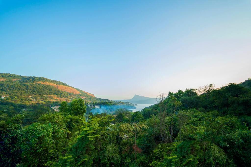 Spicy Mango Lakeside Abode - Luxurious Villa In Pawana Lonavala Esterno foto