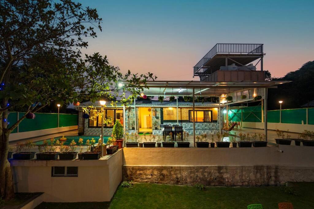 Spicy Mango Lakeside Abode - Luxurious Villa In Pawana Lonavala Esterno foto