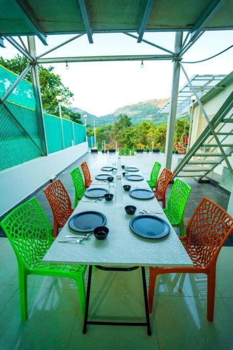 Spicy Mango Lakeside Abode - Luxurious Villa In Pawana Lonavala Esterno foto